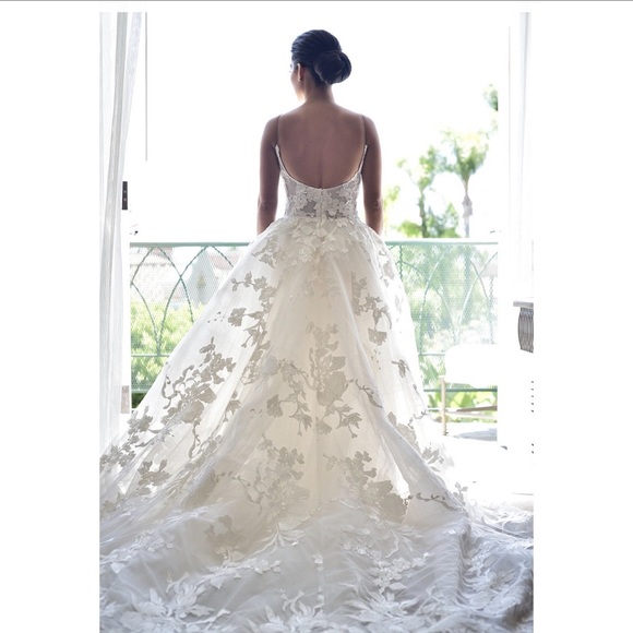 Monique Lhuillier Maeve Wedding Gown WHITE - Picture 2 of 9